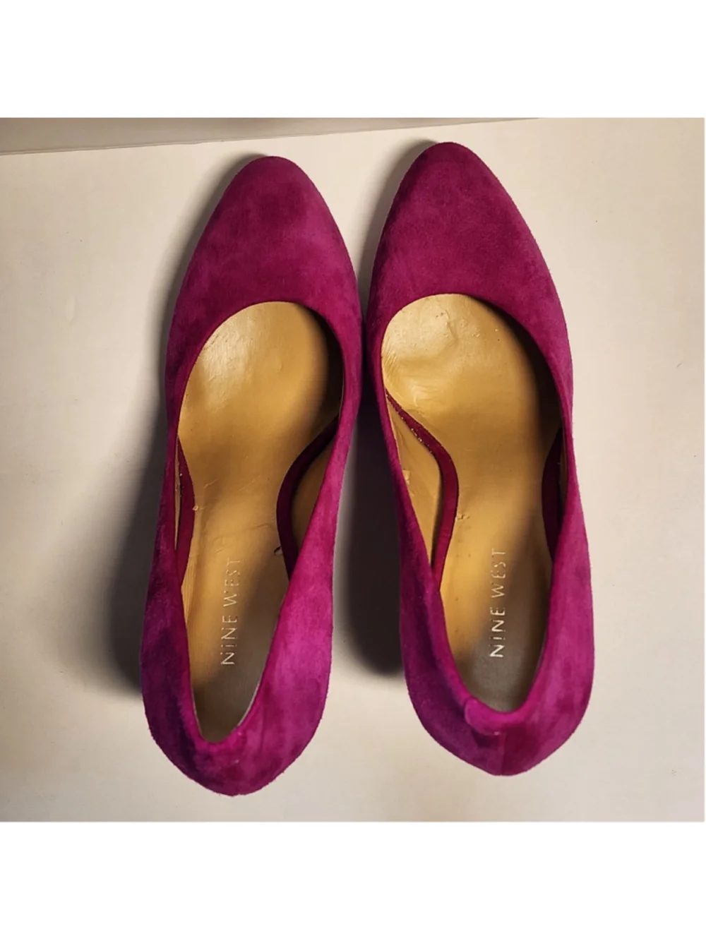 Nine West Rocha Fuchsia Magenta Suede Rainbow Striped Platform Pumps Heels 7M